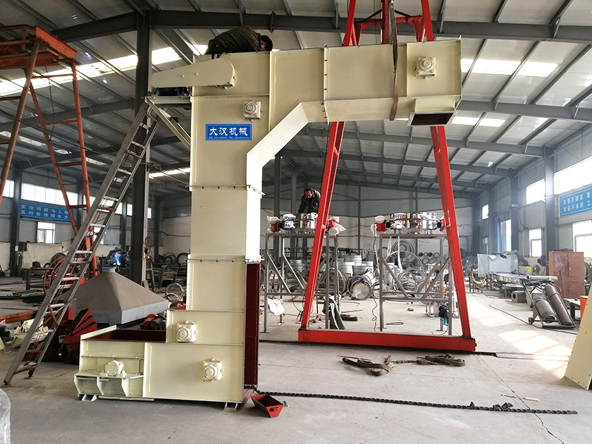 z型斗提機(jī)生產(chǎn)車(chē)間