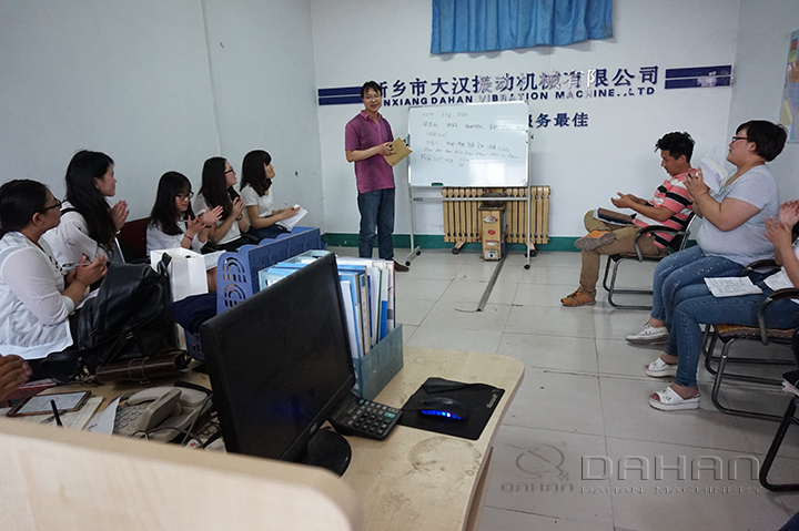 漢螺旋給料機(jī)實(shí)力雄厚，技術(shù)研發(fā)團(tuán)隊(duì)上百人